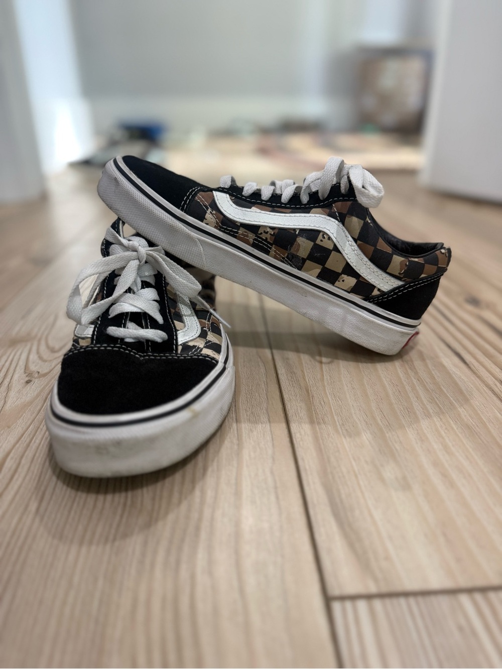 Vans Black & White Checkerboard Old Skool Sneakers - Picture 2 of 5